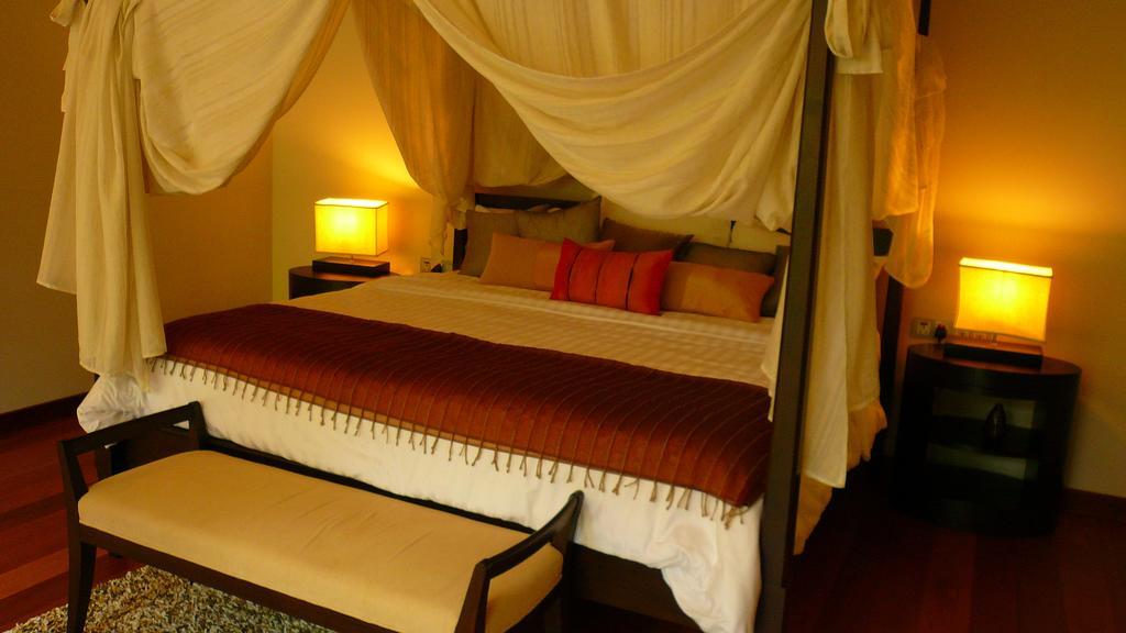 Siloso Beach Resort - Sentosa Сингапур Екстериор снимка