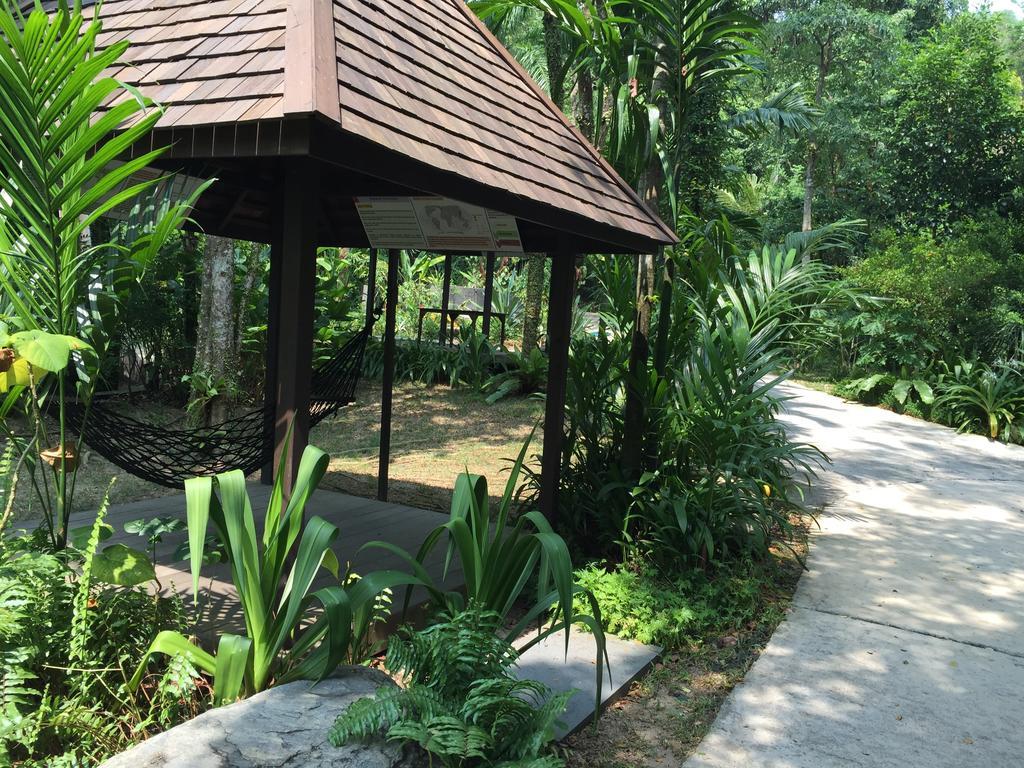 Siloso Beach Resort - Sentosa Сингапур Екстериор снимка