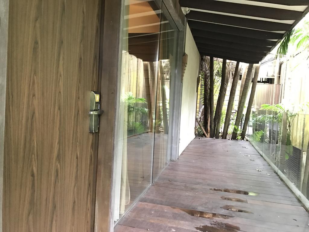 Siloso Beach Resort - Sentosa Сингапур Екстериор снимка