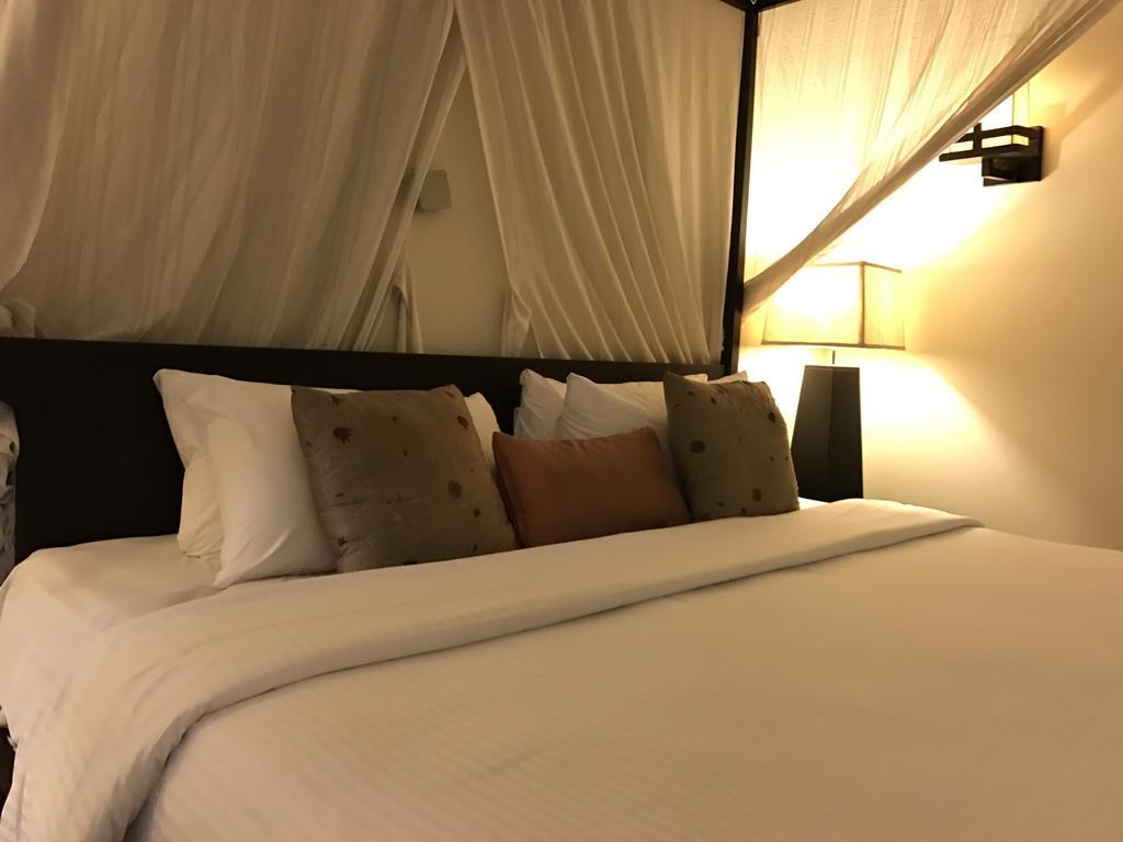 Siloso Beach Resort - Sentosa Сингапур Екстериор снимка